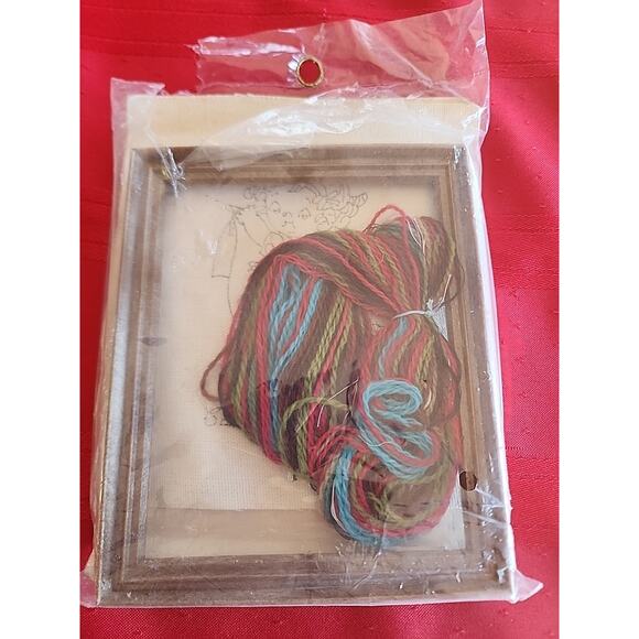 Campbell's Soup Kids C101 Wash Day Mini Stitchery Embroidery Picture Kit - Picture 3 of 5